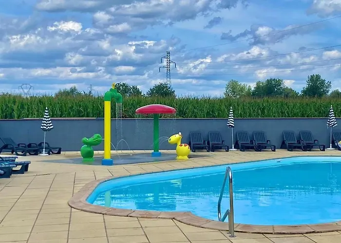 Lejlighed Smart Madrid- Europapark- Rulantica Ca- 15min By Interhome